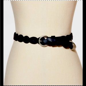 Universal Thread Skinny Black Rope Belt Size Medium New Adjustable Strap Buckle
